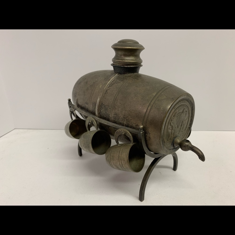 VINTAGE SILVERPLATE JEWISH WINE BARREL W/6 CUPS - Picture 1 of 12